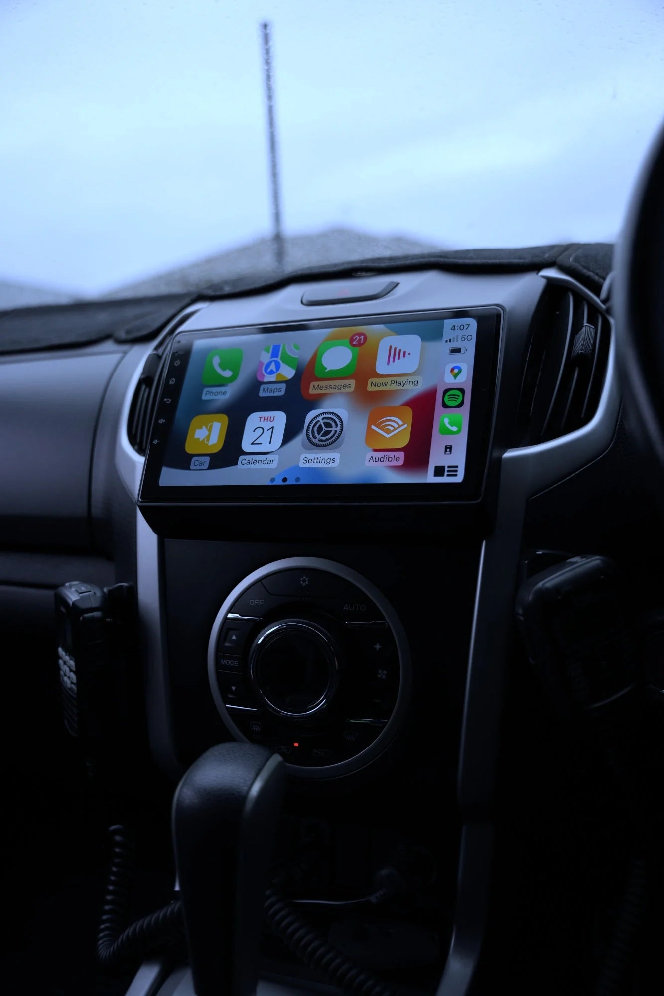 ISUZU D-MAX (2012-2020) Head Unit With Wireless CarPlay & Android Auto